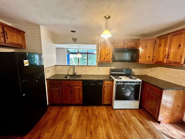 38 Eaton Court 38, Haverhill, MA 01832