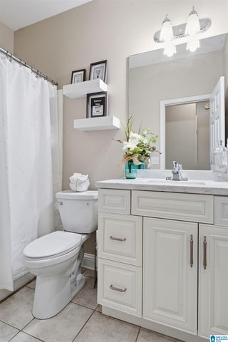 712 OLD CAHABA DRIVE, Helena, AL 35080