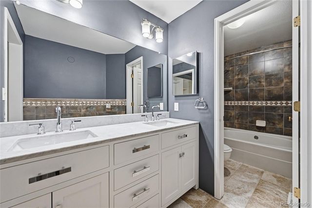 6761 S Ivy Way B2, Centennial, CO 80112