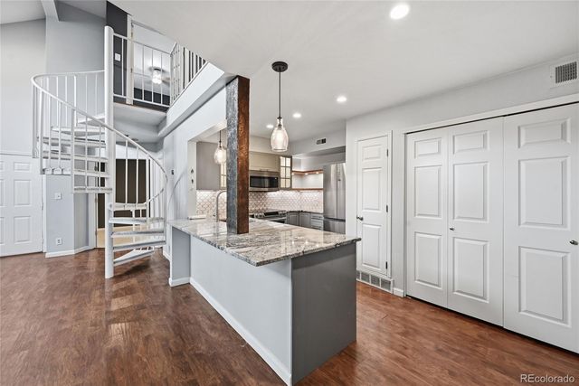 6761 S Ivy Way B2, Centennial, CO 80112