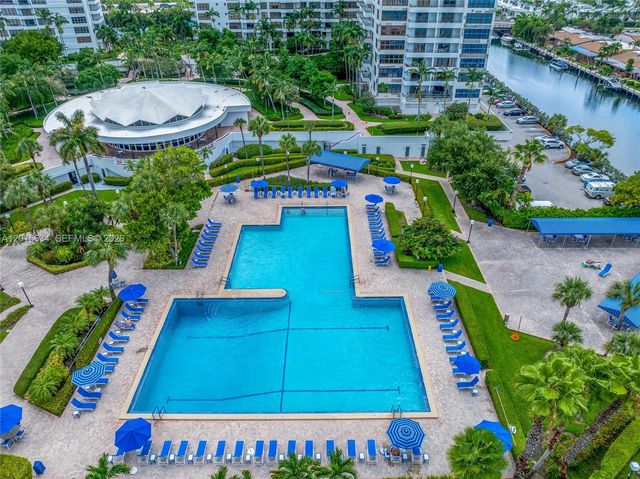 600 Three Islands Blvd 212, Hallandale Beach, FL 33009