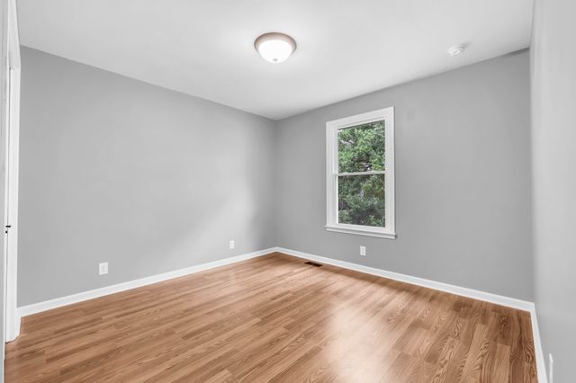 3056 Williamsburg Rd, Clarksville, TN 37043