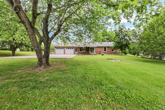 3056 Williamsburg Rd, Clarksville, TN 37043