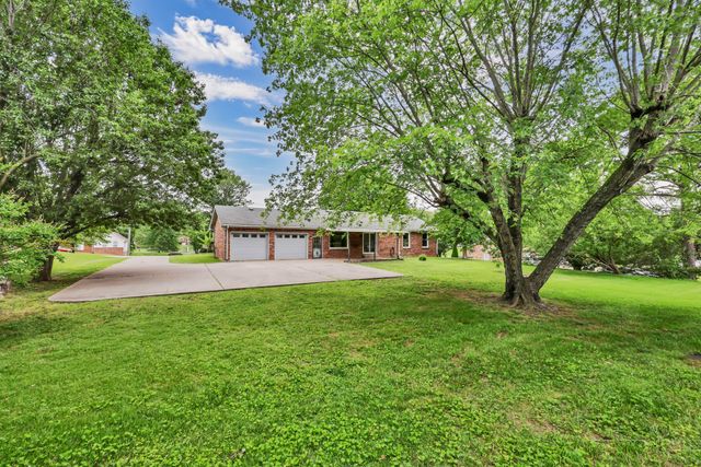 3056 Williamsburg Rd, Clarksville, TN 37043