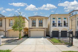 5513 Petty Street C, Houston, TX 77007