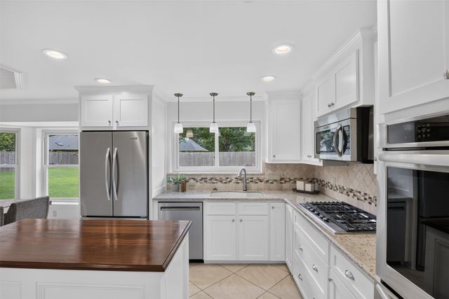 7904 Cedar Creek Circle, Haughton, LA 71037