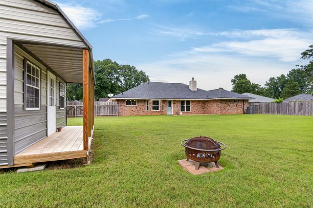 7904 Cedar Creek Circle, Haughton, LA 71037