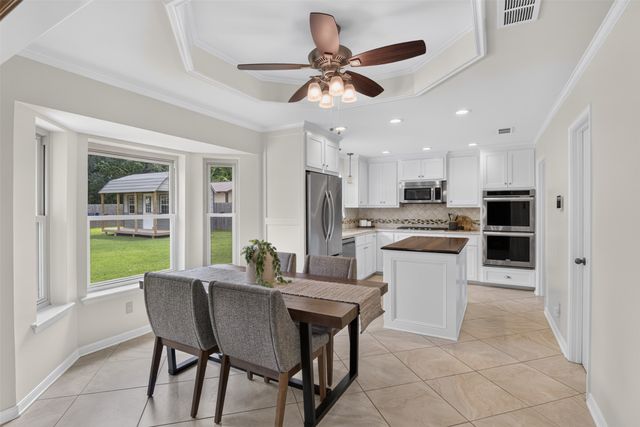7904 Cedar Creek Circle, Haughton, LA 71037