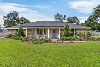 7904 Cedar Creek Circle, Haughton, LA 71037