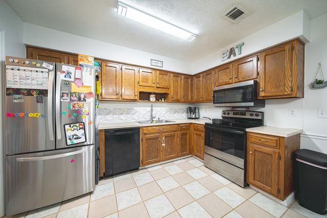 256 Lee Road 0917, Phenix City, AL 36870