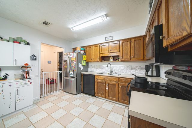 256 Lee Road 0917, Phenix City, AL 36870