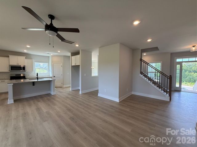 158 Kerr Walk Drive 26, Statesville, NC 28677