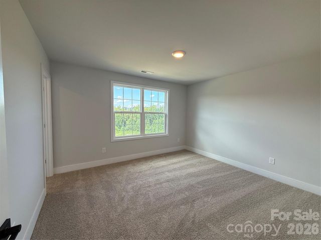 158 Kerr Walk Drive 26, Statesville, NC 28677