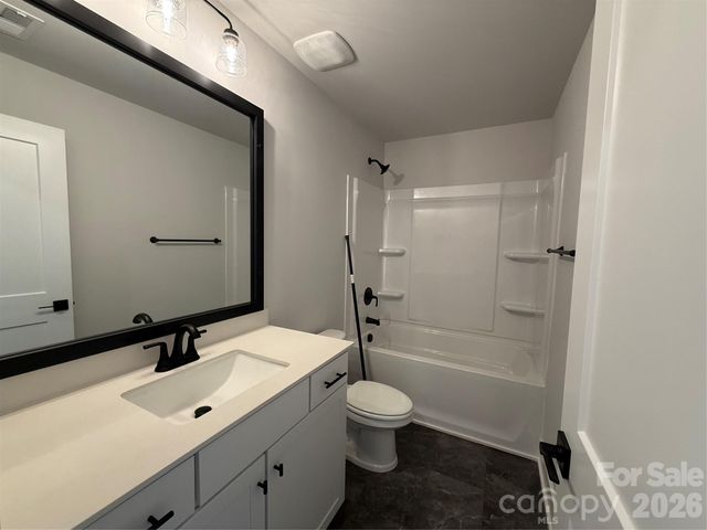 158 Kerr Walk Drive 26, Statesville, NC 28677