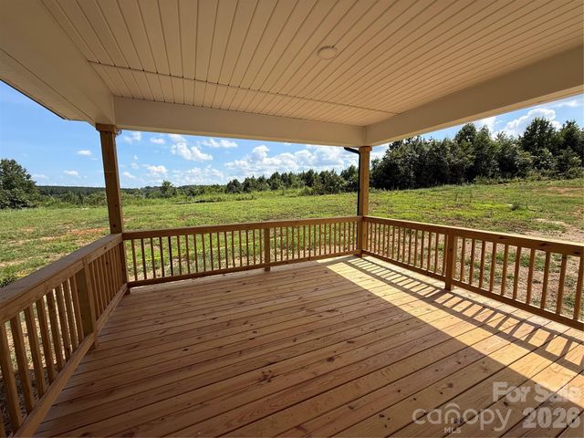 158 Kerr Walk Drive 26, Statesville, NC 28677
