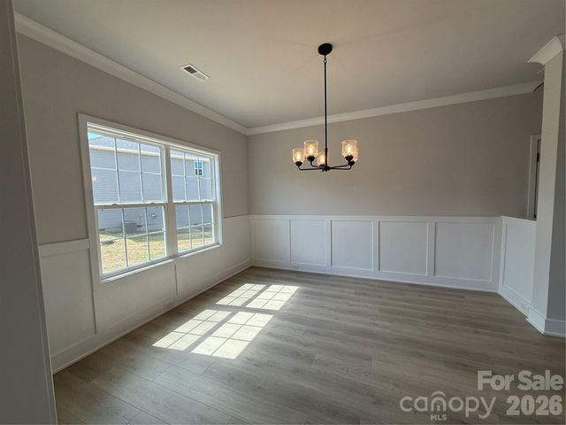 158 Kerr Walk Drive 26, Statesville, NC 28677
