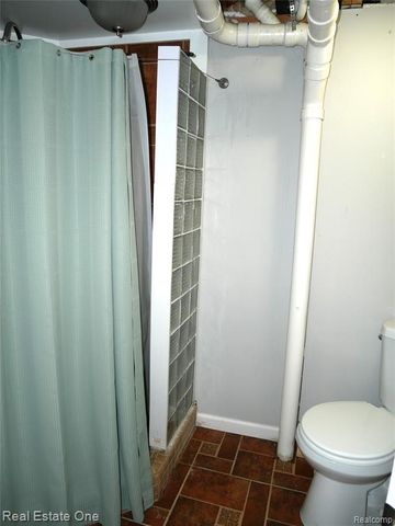 2881 Ellwood Avenue, Berkley, MI 48072