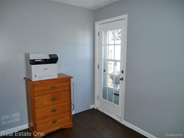 2881 Ellwood Avenue, Berkley, MI 48072