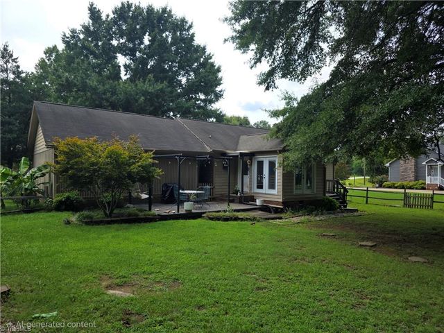 352 Walter Chambers Street, Eden, NC 27288