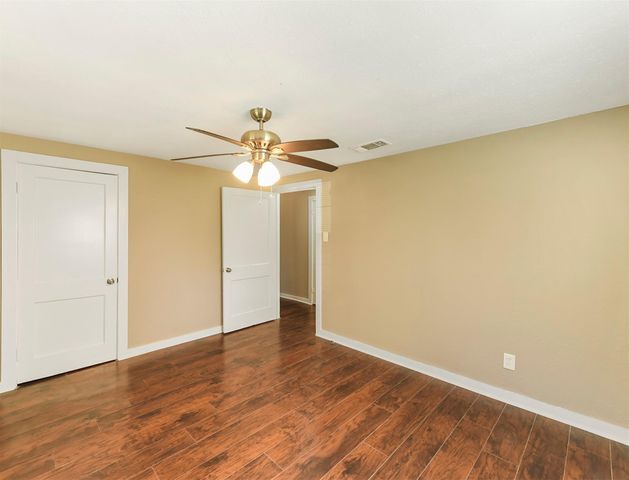 1029 Sycamore Street, La Marque, TX 77568