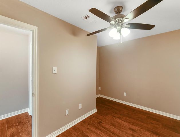 1029 Sycamore Street, La Marque, TX 77568