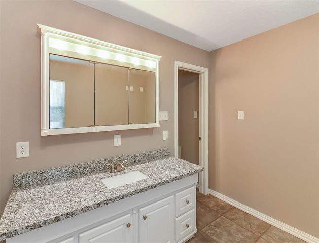 1029 Sycamore Street, La Marque, TX 77568