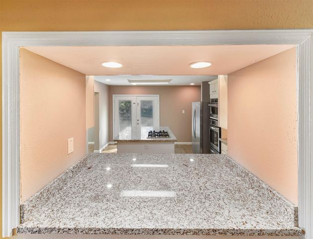 1029 Sycamore Street, La Marque, TX 77568