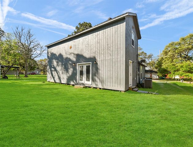 1029 Sycamore Street, La Marque, TX 77568
