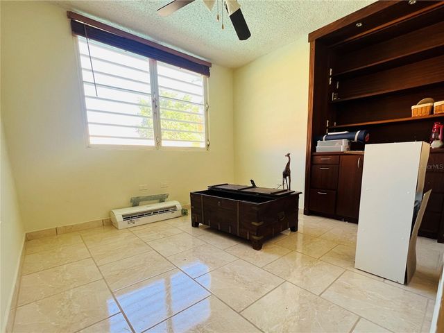 3 PLAZA, Gurabo, PR 00778