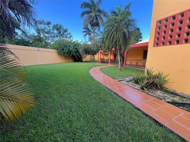 3 PLAZA, Gurabo, PR 00778