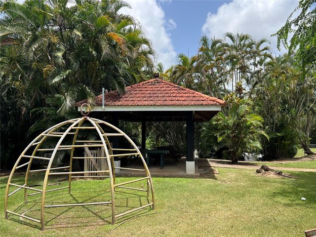 3 PLAZA, Gurabo, PR 00778