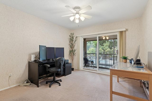 3412 Oak Ridge Road 211, Hopkins, MN 55305