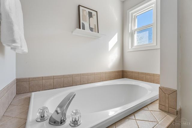 5630 Beech Grove Drive, Miami Twp, OH 45150