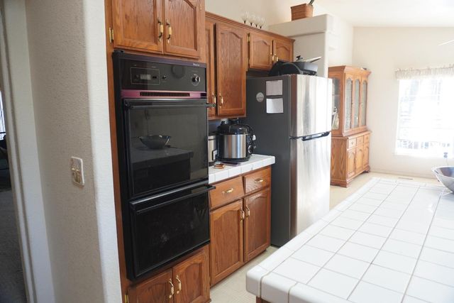 3695 Lily Ln, Shingle Springs, CA 95682