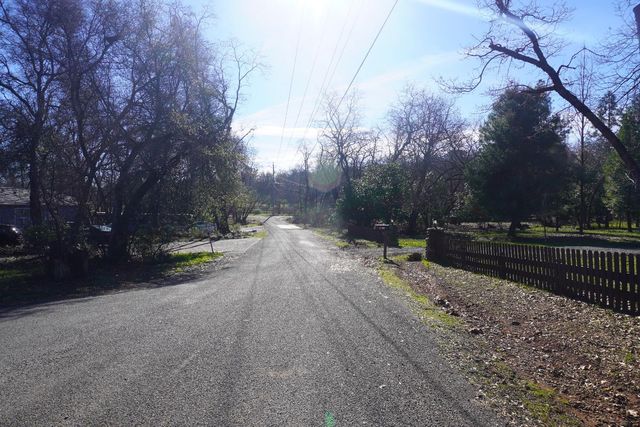 3695 Lily Ln, Shingle Springs, CA 95682