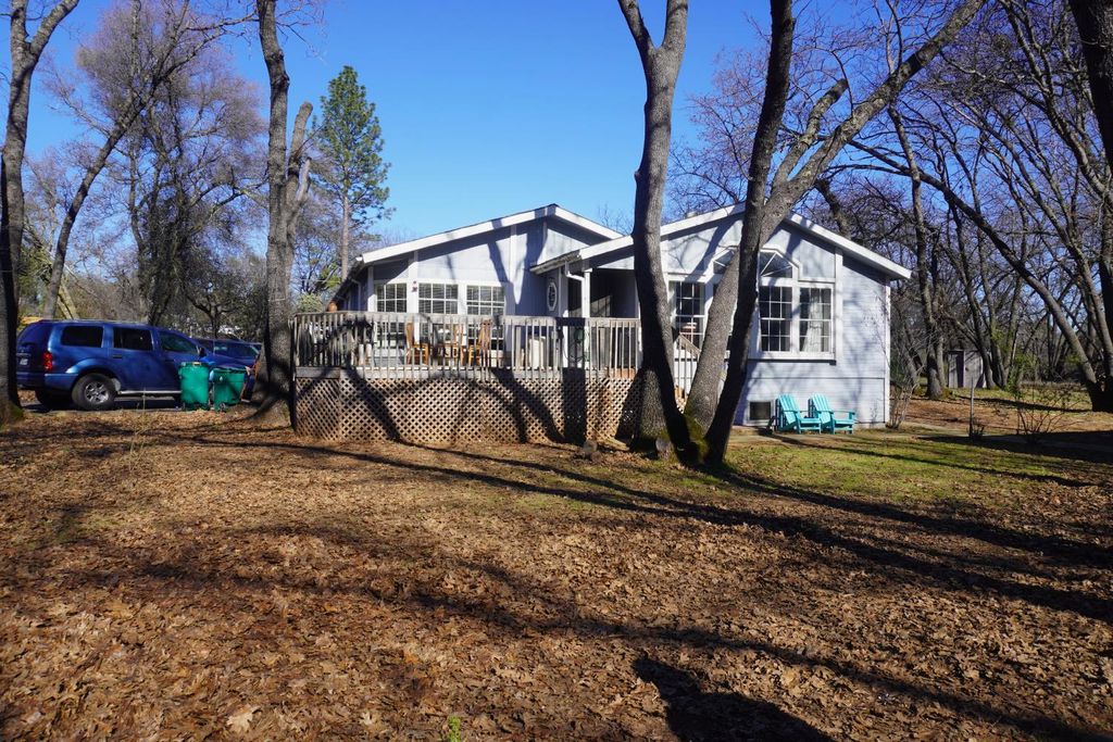 3695 Lily Ln, Shingle Springs, CA 95682