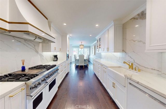 16143 Saint Croix, Huntington Beach, CA 92649