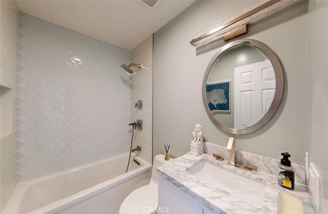 16143 Saint Croix, Huntington Beach, CA 92649