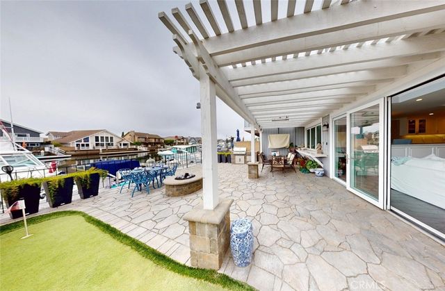 16143 Saint Croix, Huntington Beach, CA 92649