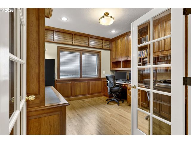 7799 Sw 173RD Pl, Beaverton, OR 97007