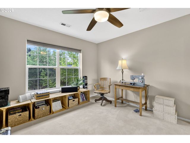 7799 Sw 173RD Pl, Beaverton, OR 97007