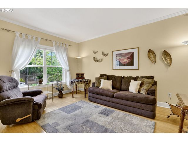7799 Sw 173RD Pl, Beaverton, OR 97007