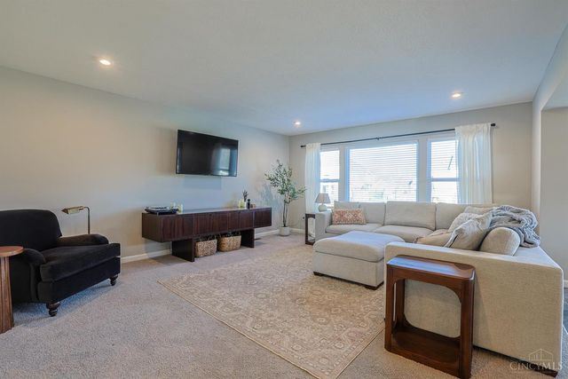 4825 Paddock Crossing, Batavia Twp, OH 45103