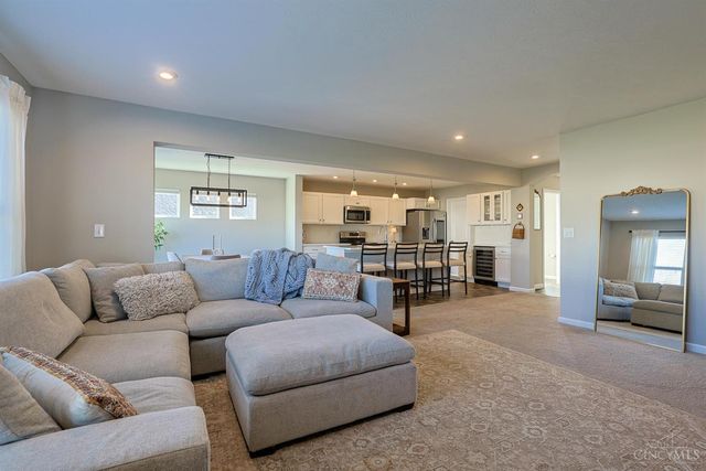 4825 Paddock Crossing, Batavia Twp, OH 45103