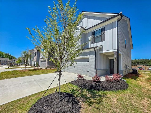 3517 Iron Hearth Bend, Snellville, GA 30039