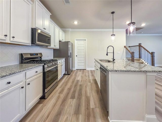 3517 Iron Hearth Bend, Snellville, GA 30039