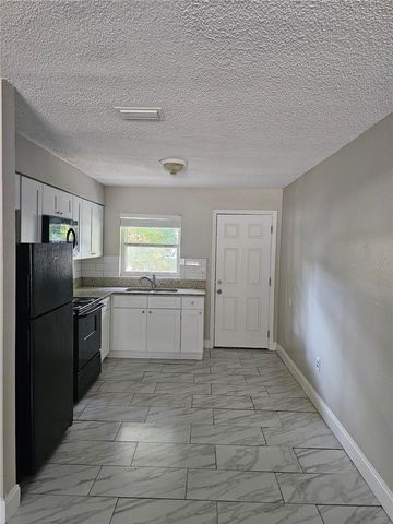 1013 BEECHER STREET Unit 1, Leesburg, FL 34748