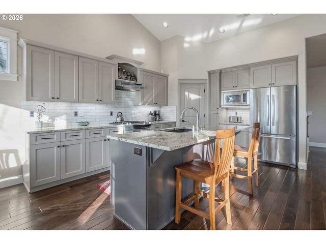 1141 Nw 98th Ave, Portland, OR 97229