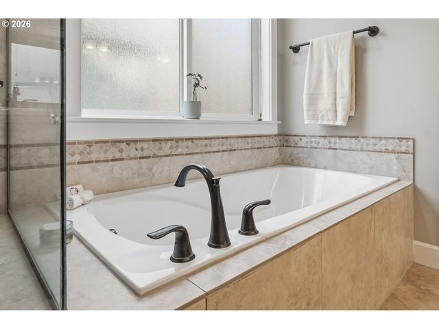 1141 Nw 98th Ave, Portland, OR 97229