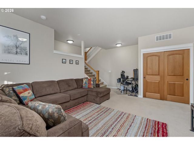 1141 Nw 98th Ave, Portland, OR 97229